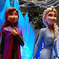 「アナと雪の女王2」（有楽町マルイ）