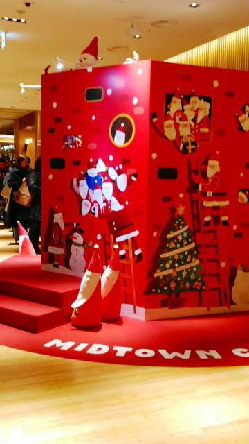 インフィニティ サンタ｜東京ミッドタウンのクリスマス